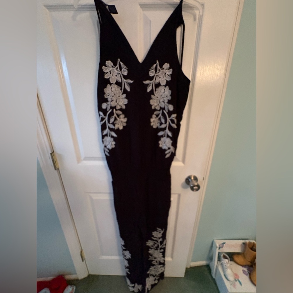 Elegant Black and White embroidered jumpsuit